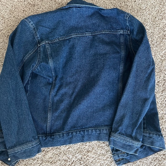 [H&M] Women’s Jean Jacket - Picture 3 of 4
